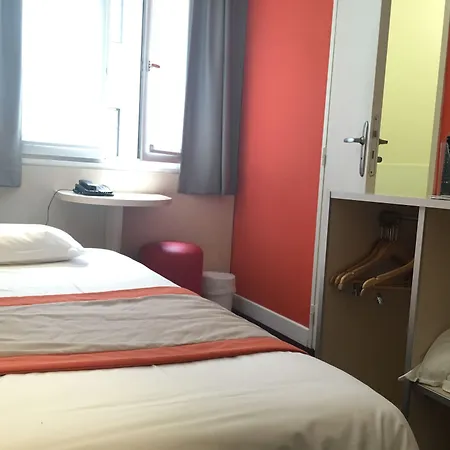 מלון Lafayette 3*
