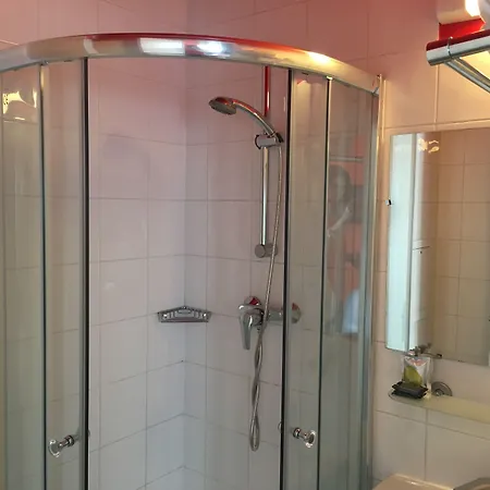 La Fayette Otel Paris