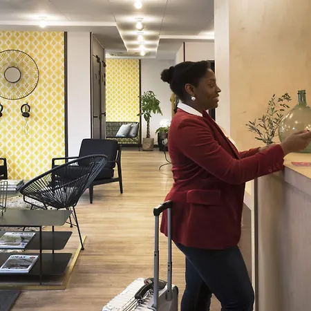 Hotell Lafayette 3*