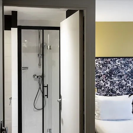 La Fayette Otel Paris