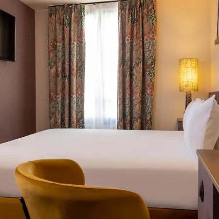 オテル ラ ファイエット 3* パリ