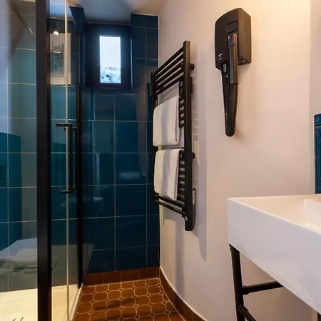 オテル ラ ファイエット 3*